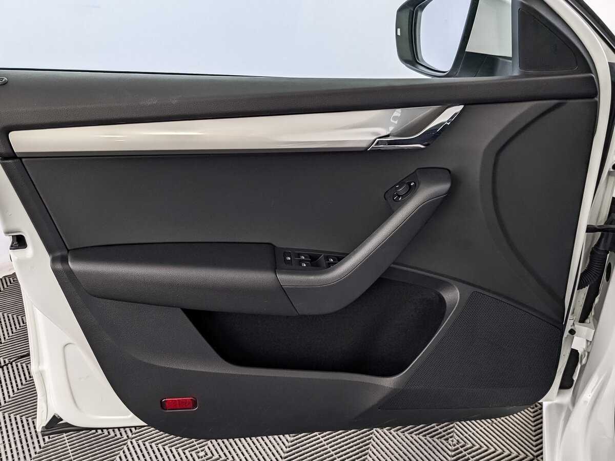 Шкода Октавия б/у, 2019, Автоматическая. Фото: #16