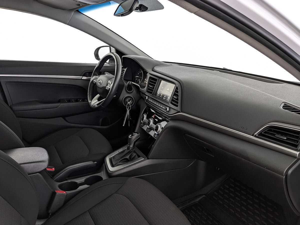 Хендай Елантра б/у, 2019, Автоматическая. Фото: #12