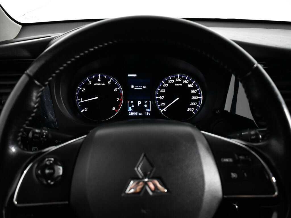 Митсубиши Оутлэндер б/у, 2019, Вариатор. Фото: #10