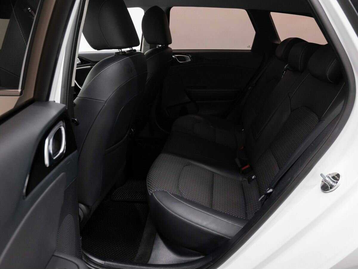 Киа Сид б/у, 2018, Роботизированная. Фото: #8