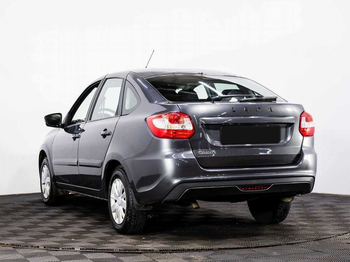 Лада (ВАЗ) Гранта б/у, 2019, Механическая. Фото: #3