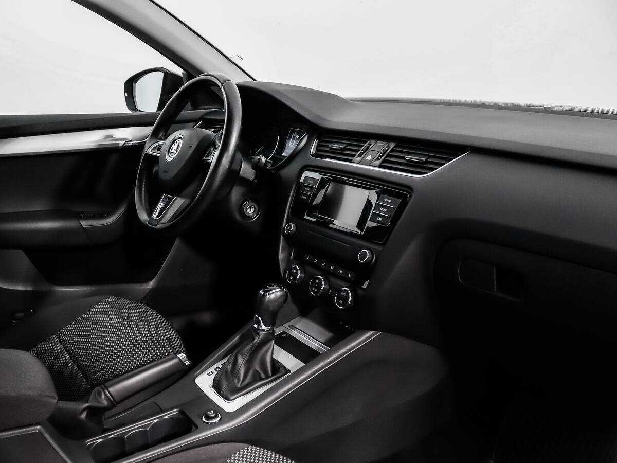 Шкода Октавия б/у, 2016, Роботизированная. Фото: #10