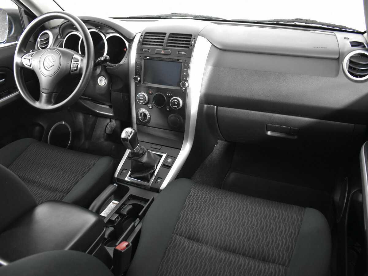 Сузуки Гранд Витара б/у, 2013, Механическая. Фото: #8