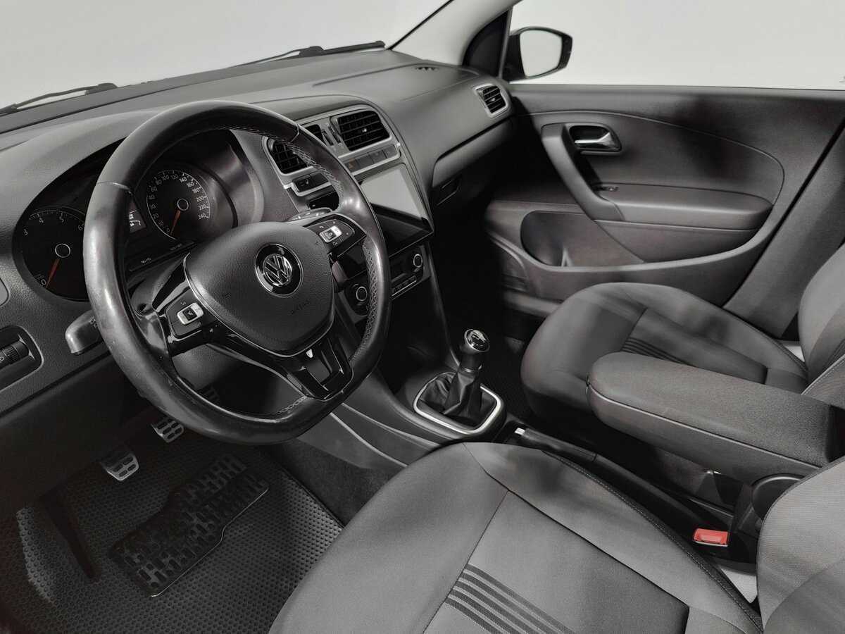 Фольксваген Поло б/у, 2016, Механическая. Фото: #9