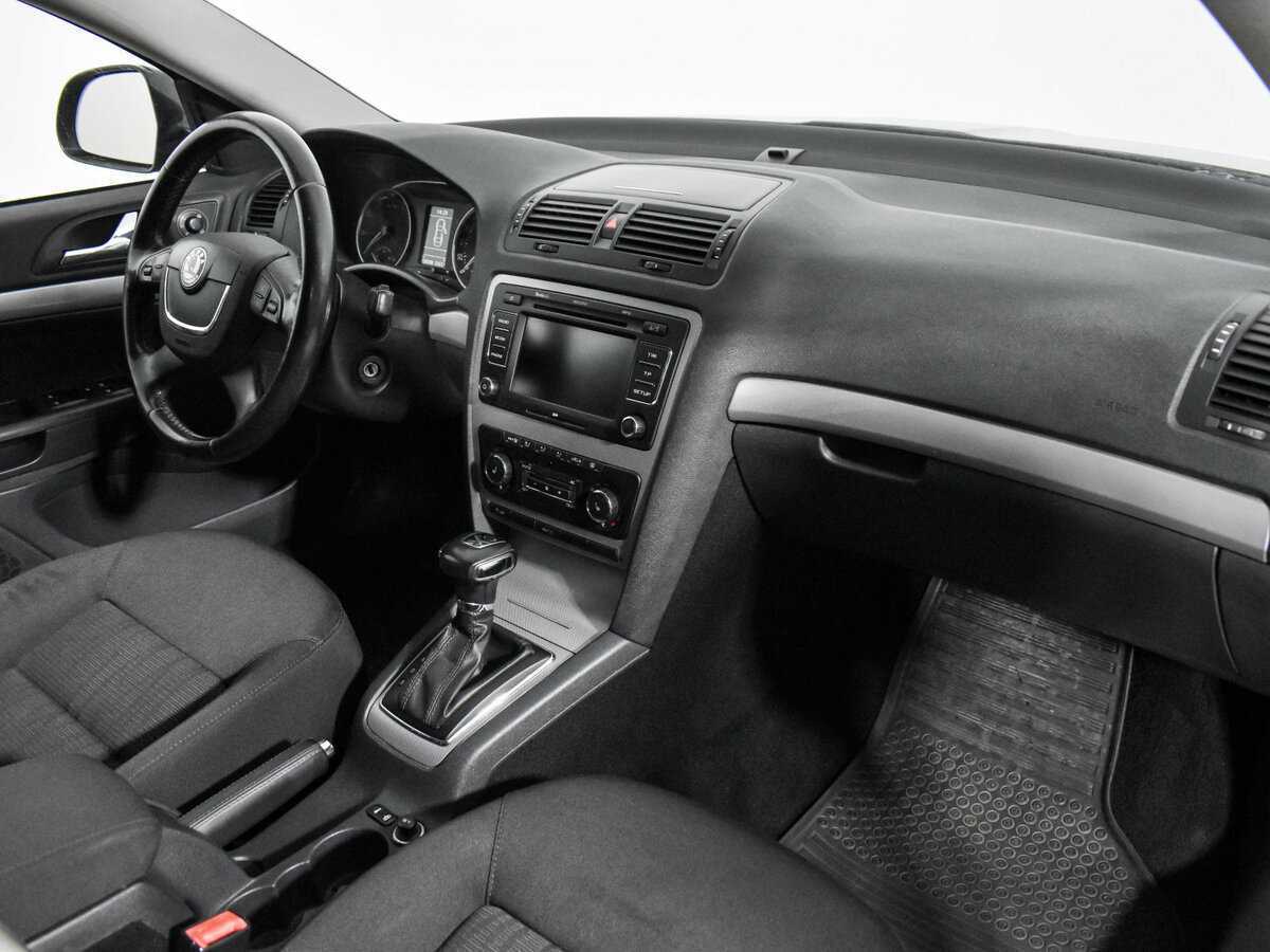 Шкода Октавия б/у, 2012, Автоматическая. Фото: #12