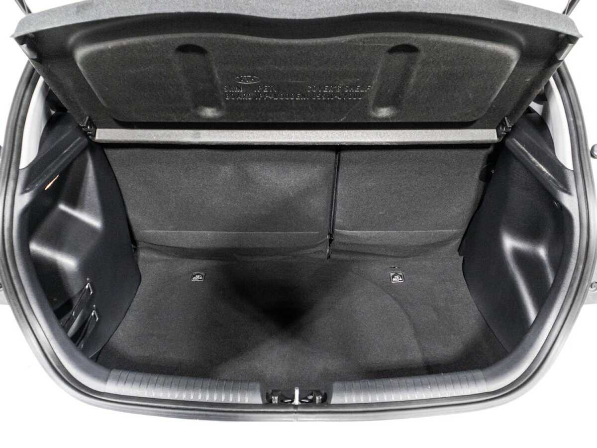 Киа Рио б/у, 2017, Автоматическая. Фото: #14