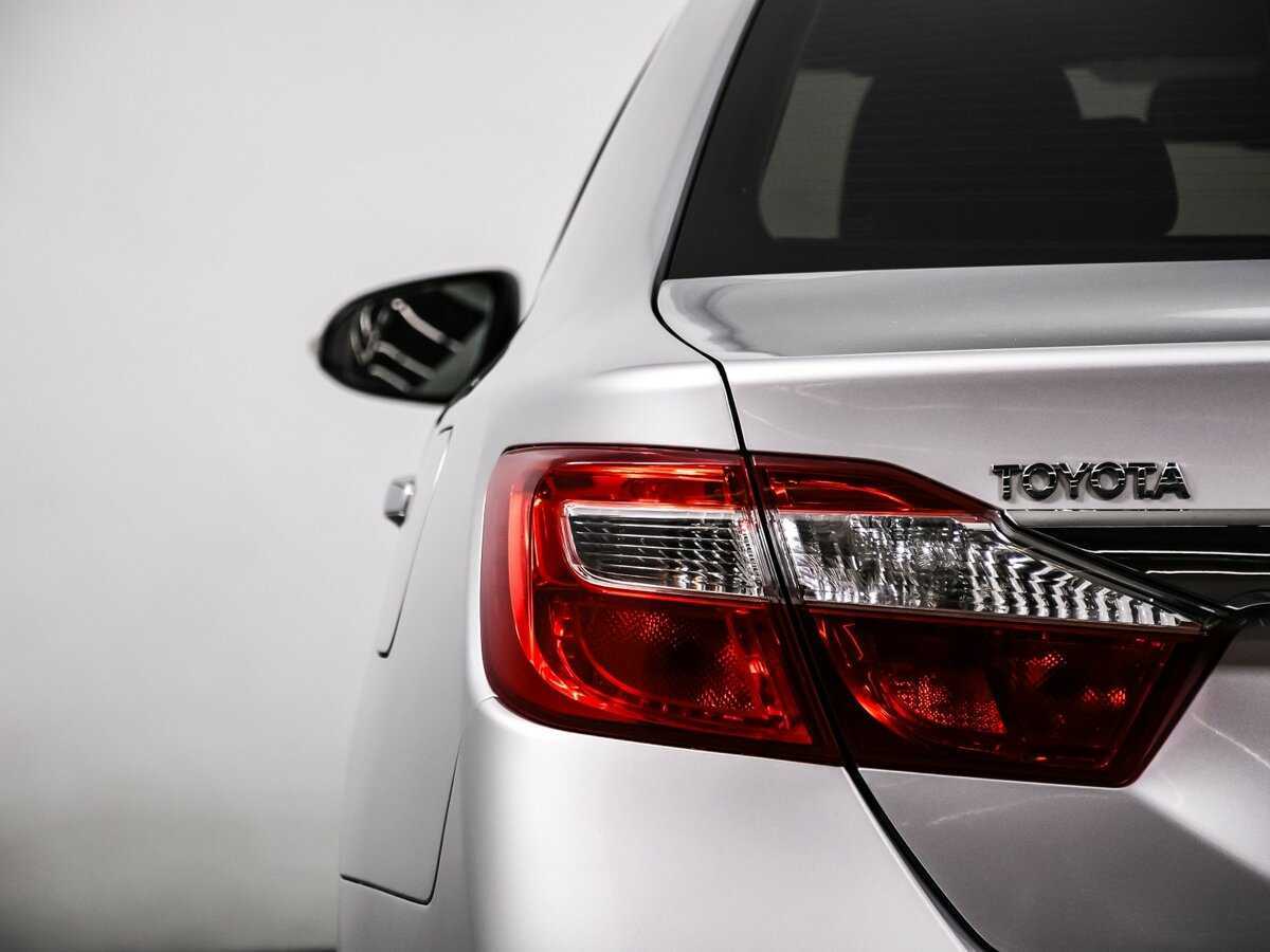 Тойота Камри б/у, 2014, Автоматическая. Фото: #13