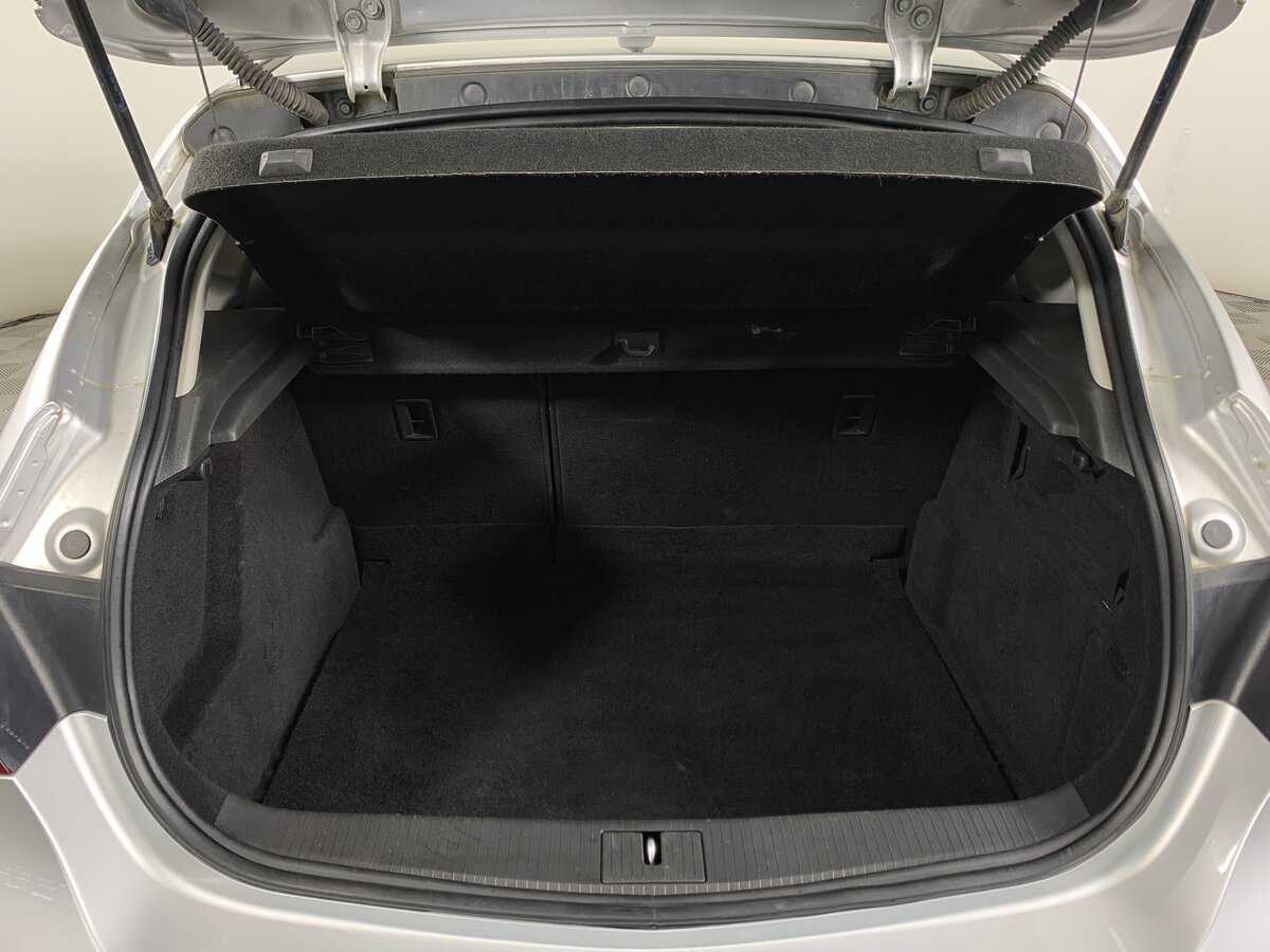 Опель Астра б/у, 2012, Механическая. Фото: #19