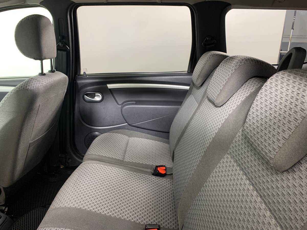 Лада (ВАЗ) Ларгус б/у, 2015, Механическая. Фото: #18