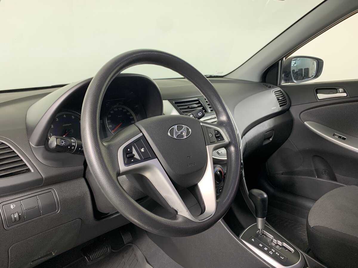 Хендай Солярис б/у, 2013, Автоматическая. Фото: #10