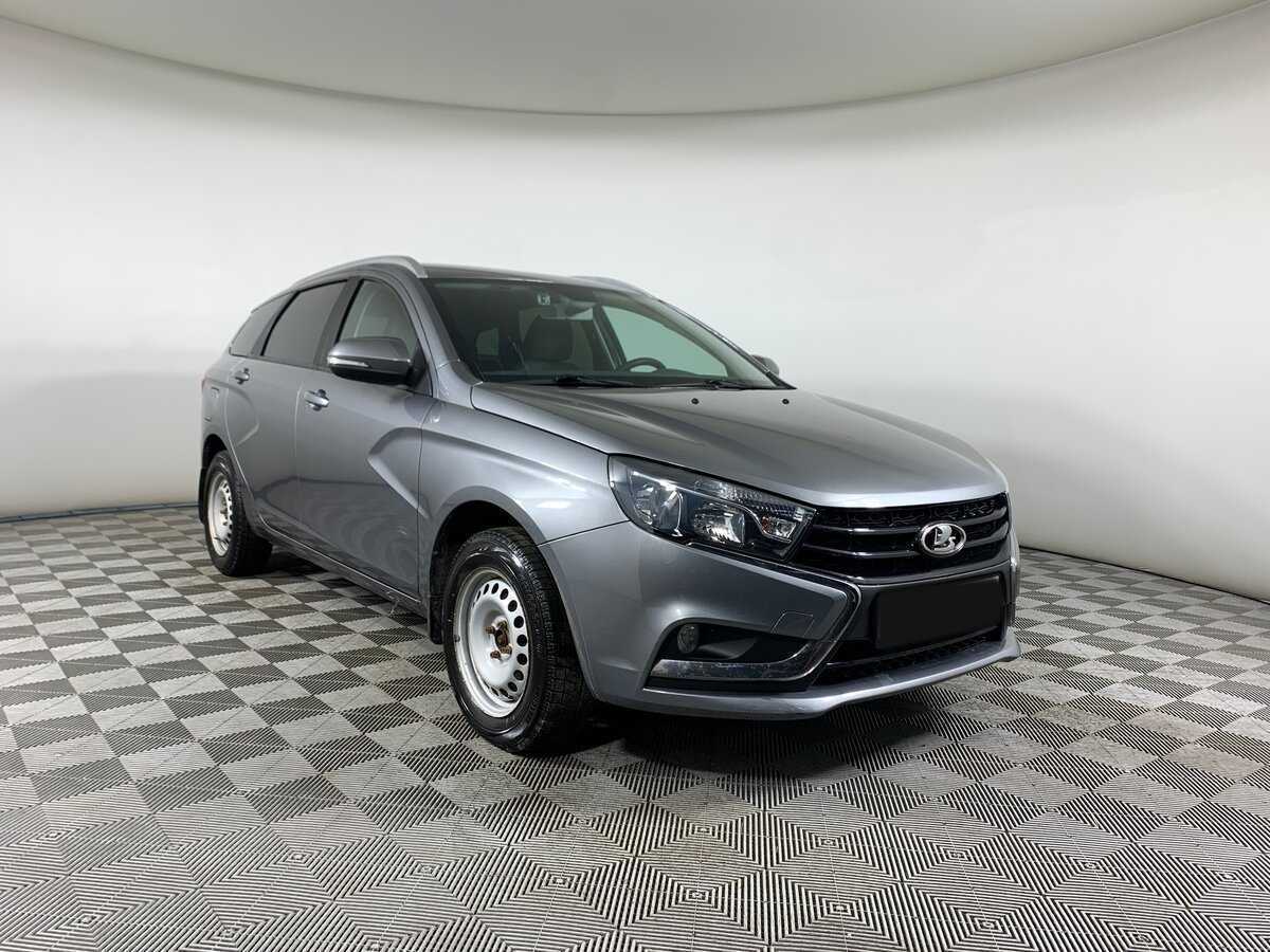 Лада (ВАЗ) Веста б/у, 2018, Механическая. Фото: #2