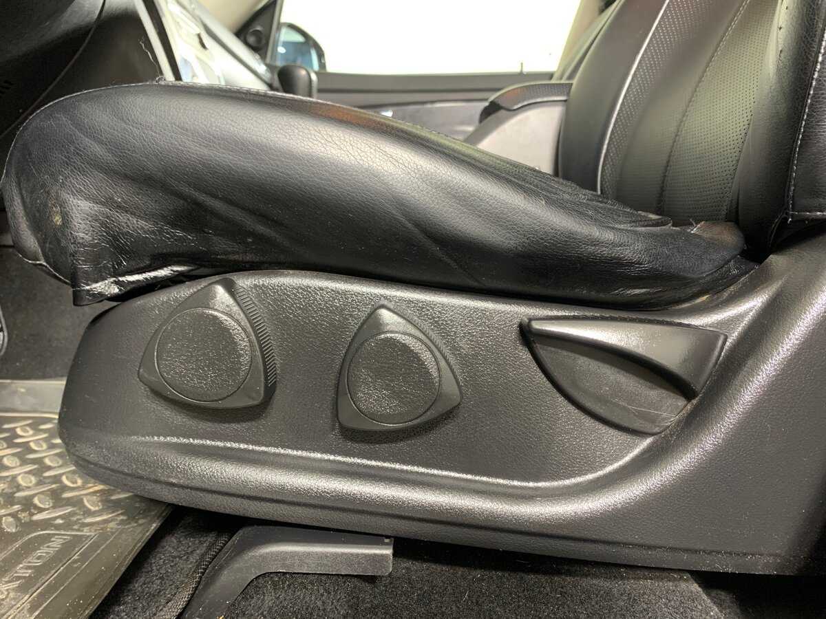 Сан-Ён Рекстон б/у, 2012, Механическая. Фото: #16