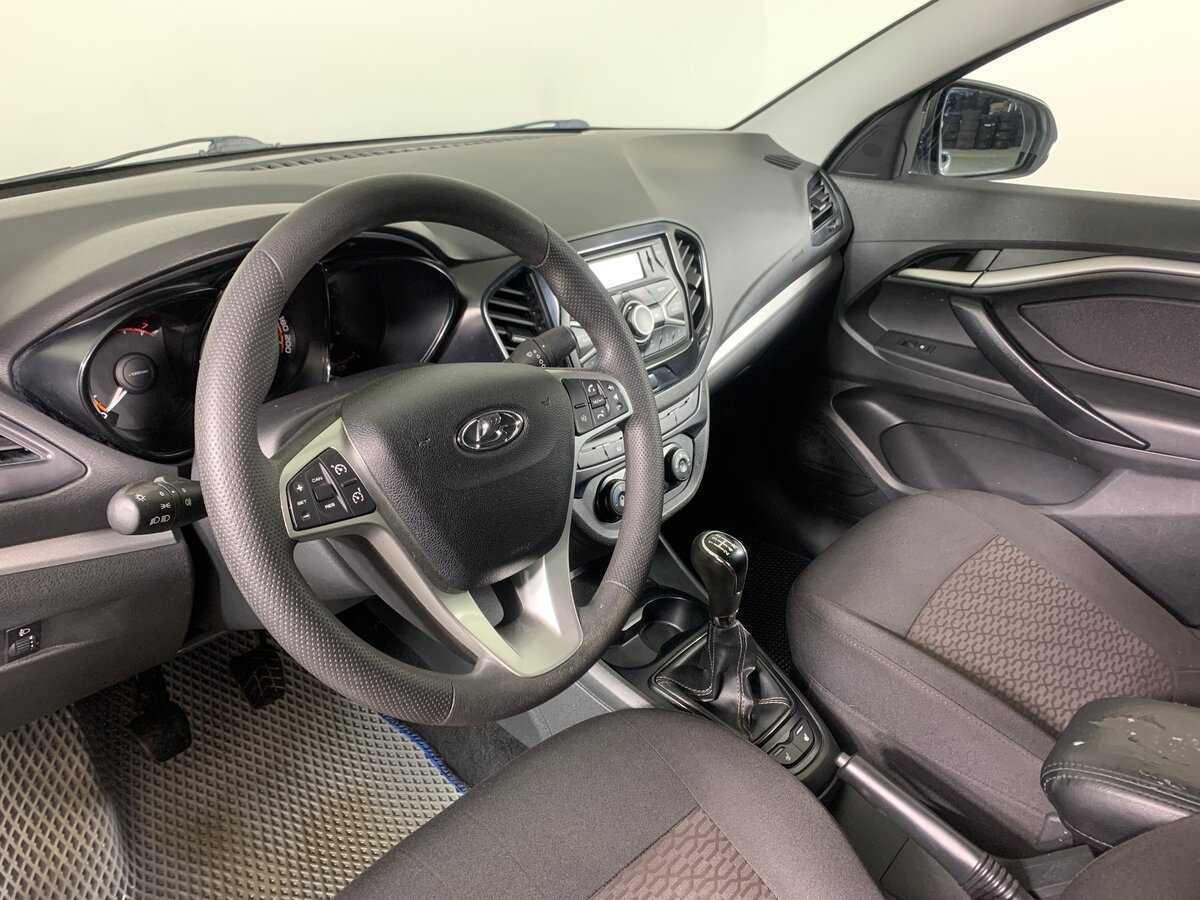 Лада (ВАЗ) Веста б/у, 2019, Механическая. Фото: #11