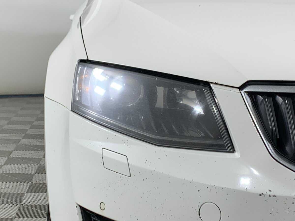 Шкода Октавия б/у, 2015, Роботизированная. Фото: #9