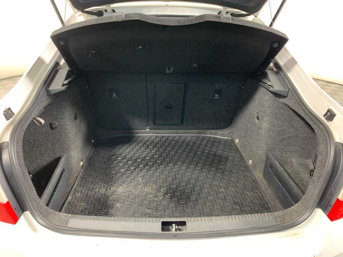 Шкода Октавия б/у, 2015, Роботизированная. Фото: #19