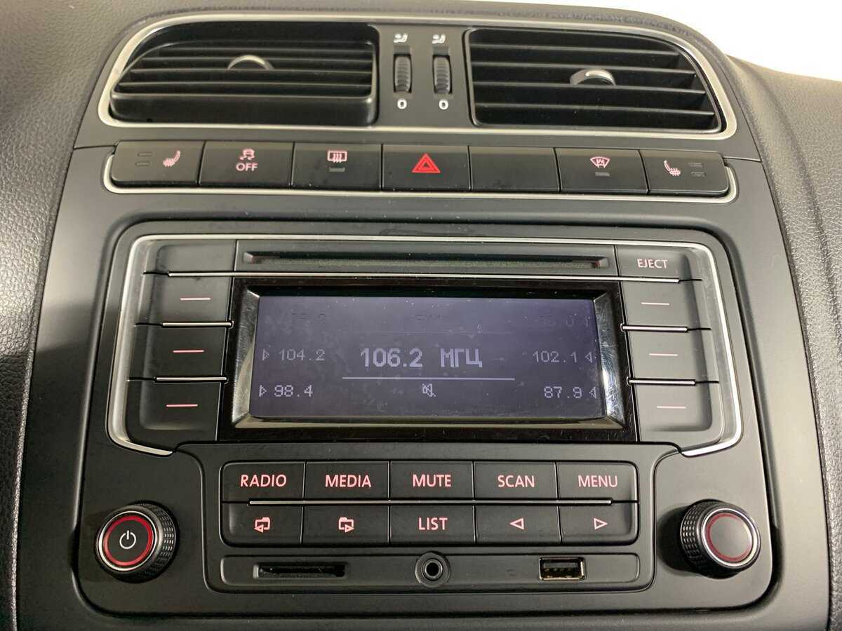 Фольксваген Поло б/у, 2013, Автоматическая. Фото: #15