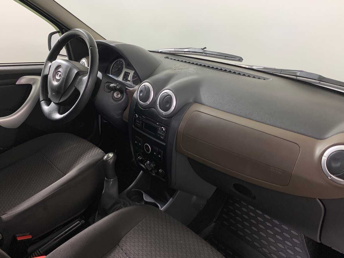 Лада (ВАЗ) Ларгус б/у, 2014, Механическая. Фото: #13