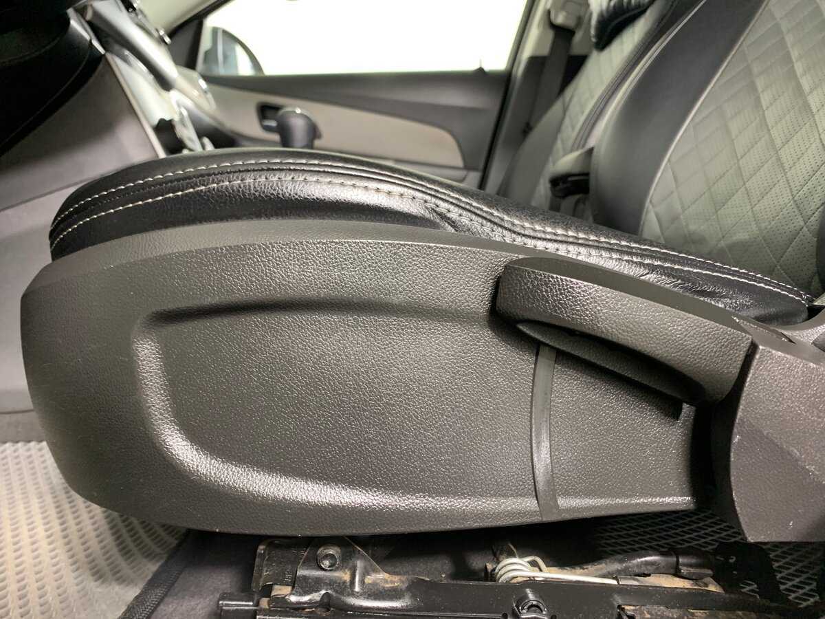 Шевроле Круз б/у, 2012, Механическая. Фото: #16