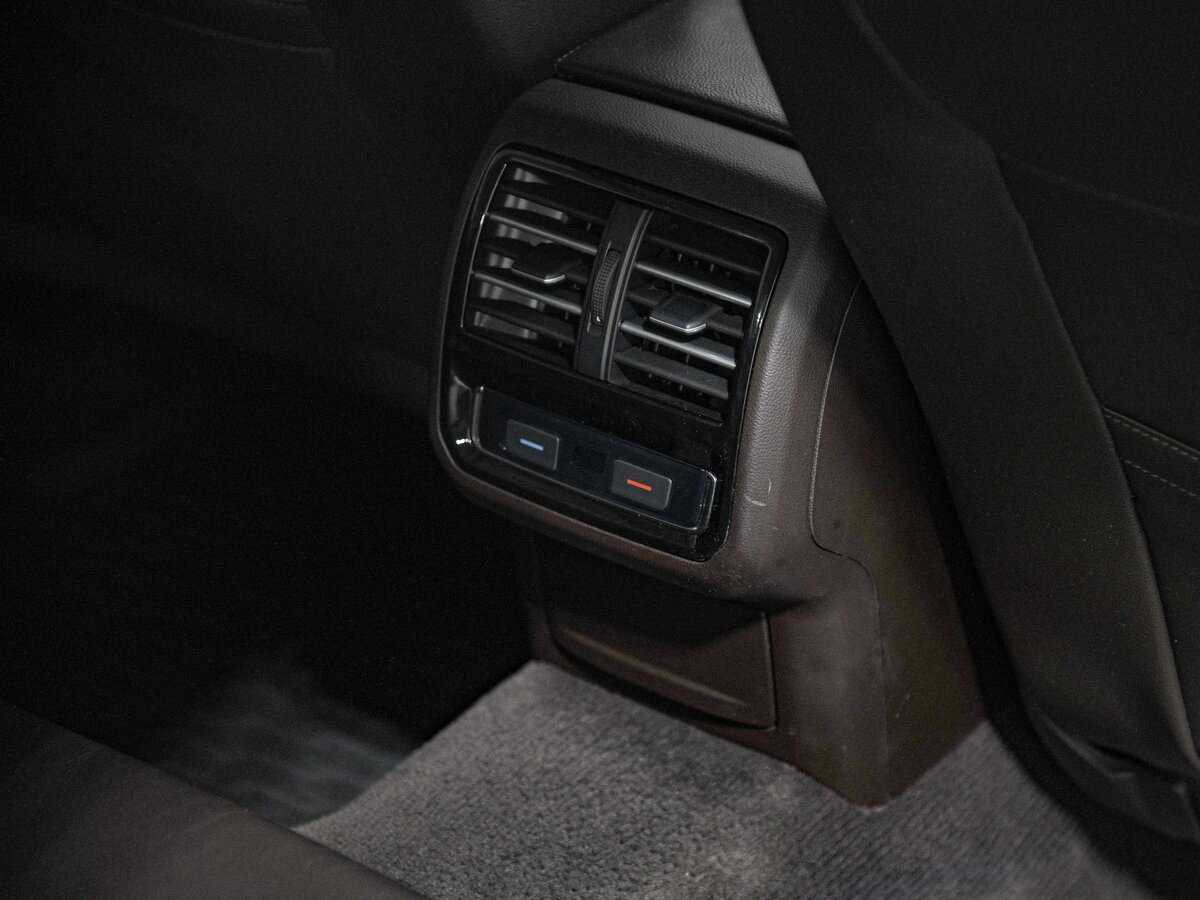 Фольксваген Пассат б/у, 2016, Роботизированная. Фото: #15