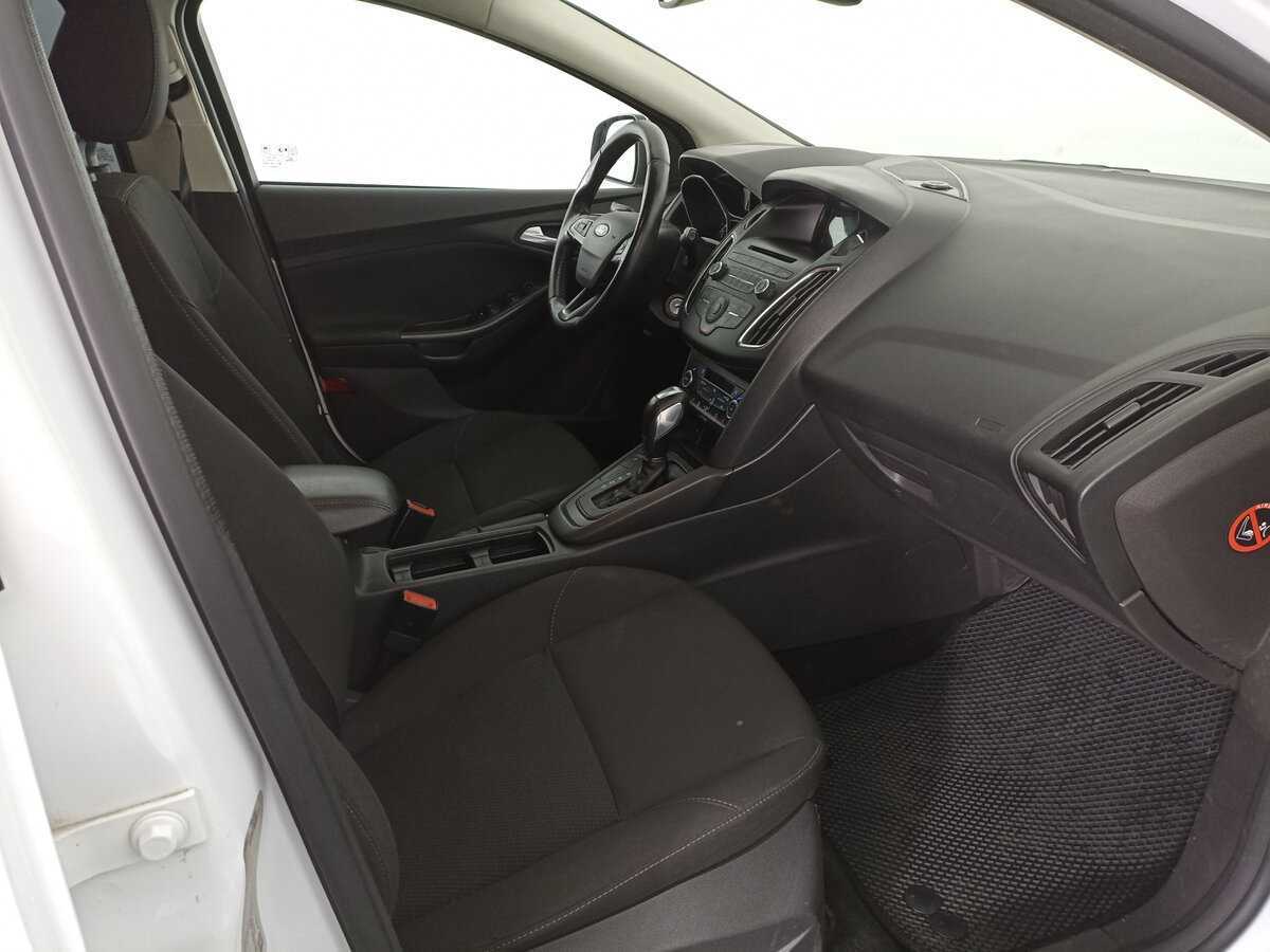 Форд Фокус б/у, 2015, Роботизированная. Фото: #10