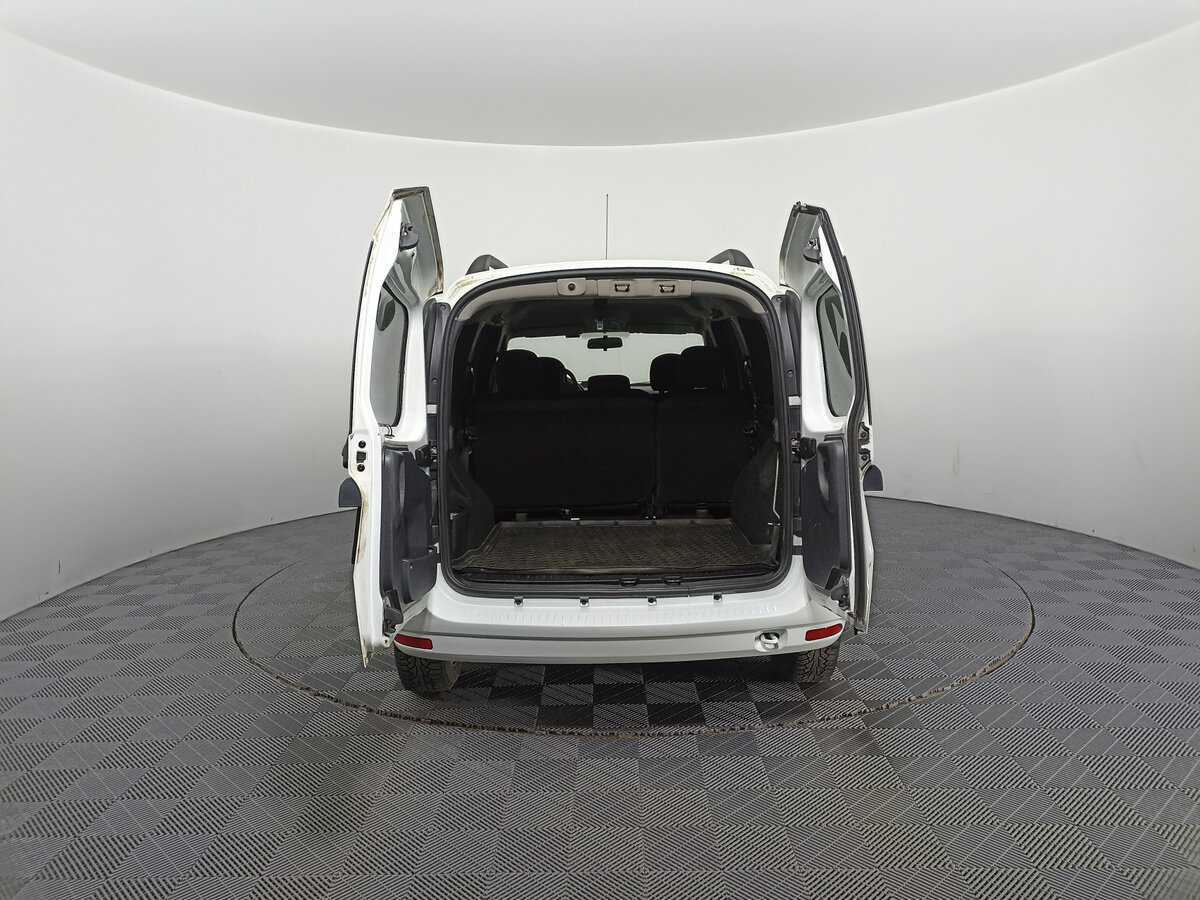 Лада (ВАЗ) Ларгус б/у, 2021, Механическая. Фото: #9