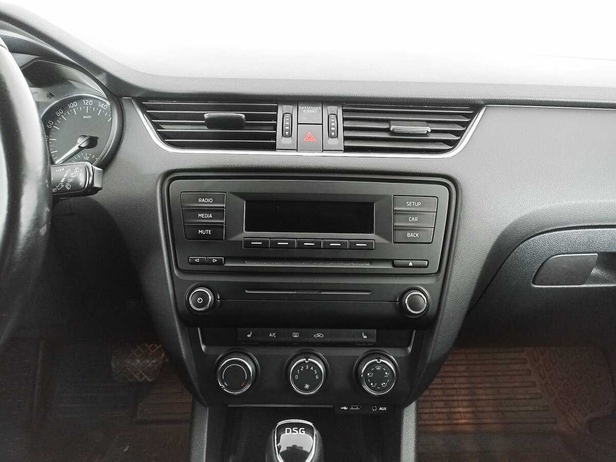 Шкода Октавия б/у, 2014, Роботизированная. Фото: #10