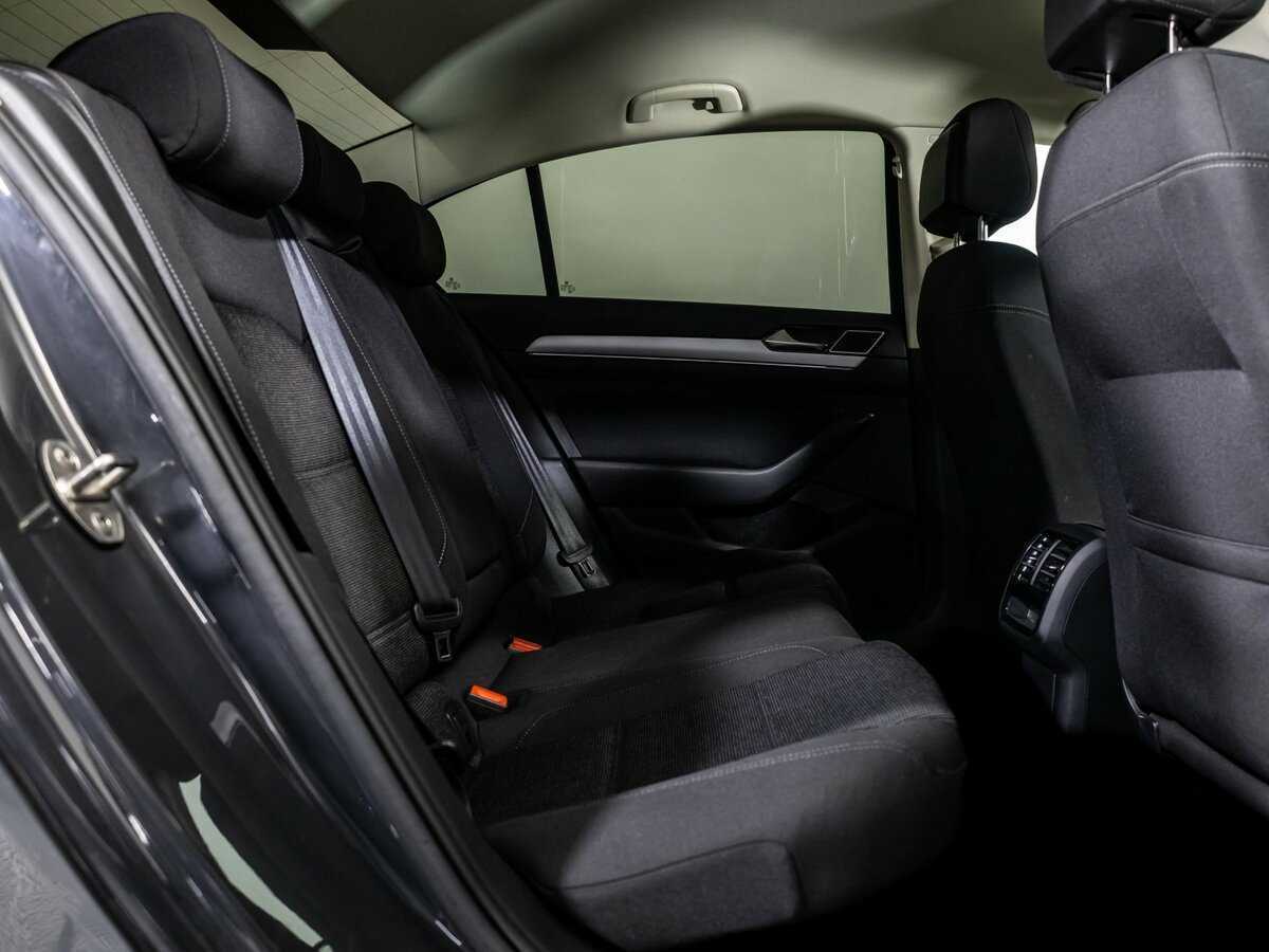 Фольксваген Пассат б/у, 2018, Роботизированная. Фото: #8