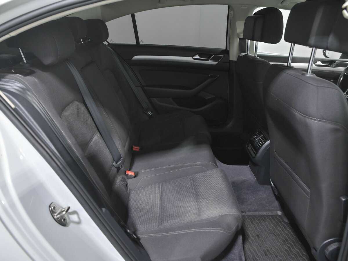 Фольксваген Пассат б/у, 2015, Роботизированная. Фото: #15