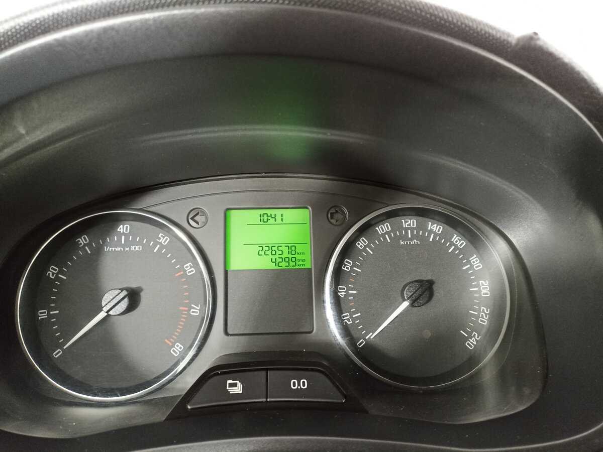 Шкода Фабия б/у, 2014, Механическая. Фото: #12