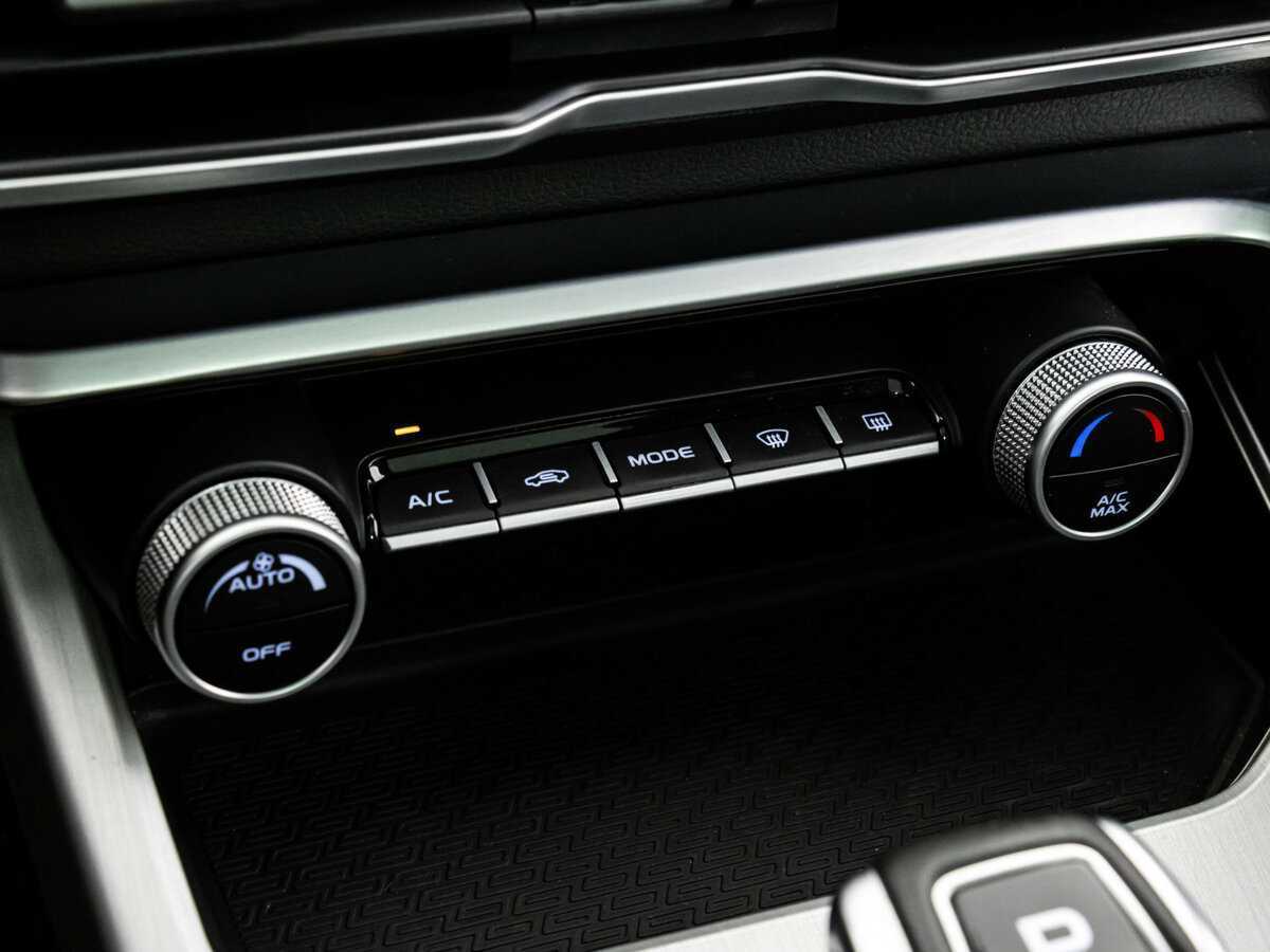 Джили Кулрэй б/у, 2022, Роботизированная. Фото: #17