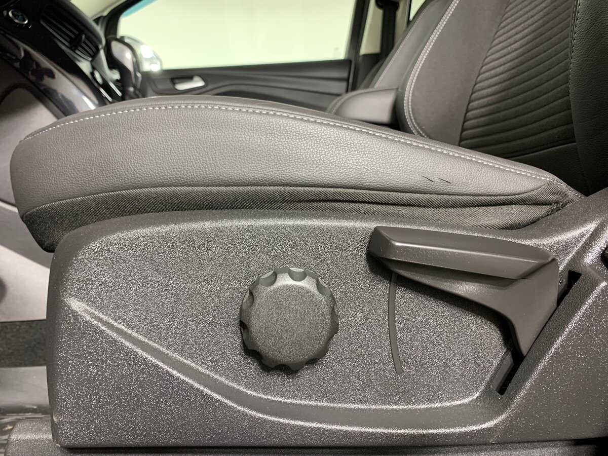 Форд Куга б/у, 2017, Автоматическая. Фото: #16