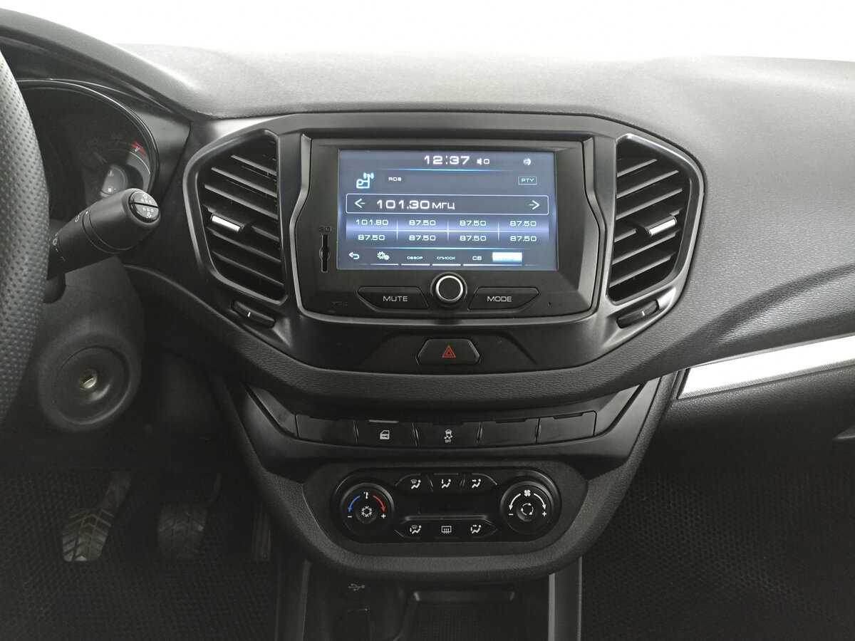 Лада (ВАЗ) Веста б/у, 2018, Механическая. Фото: #13