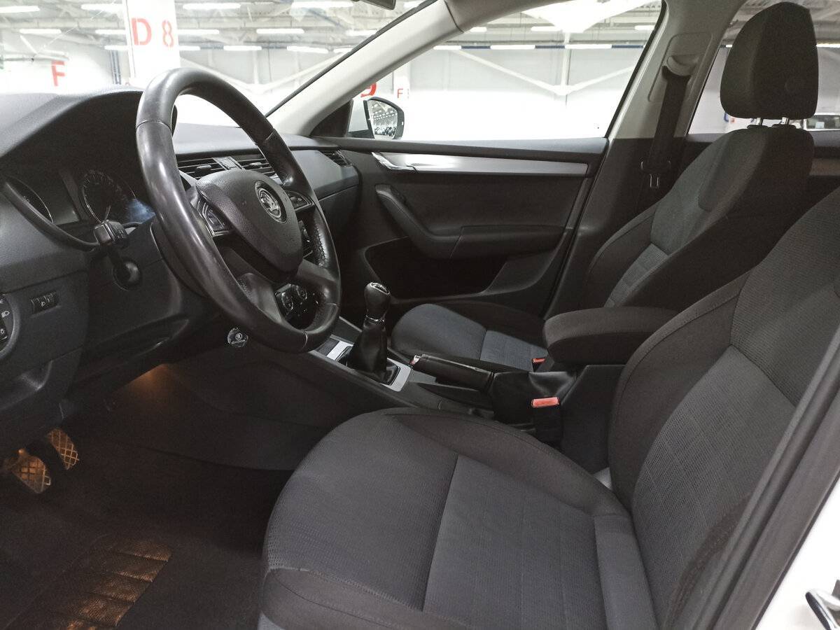 Шкода Октавия б/у, 2013, Механическая. Фото: #15