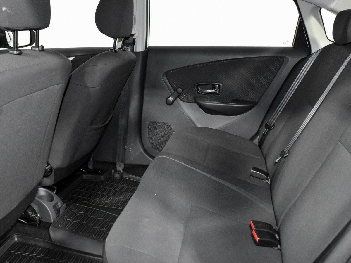 Ниссан Альмера б/у, 2013, Автоматическая. Фото: #9