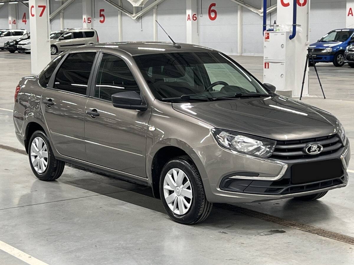 Лада (ВАЗ) Гранта б/у, 2021, Механическая. Фото: #2