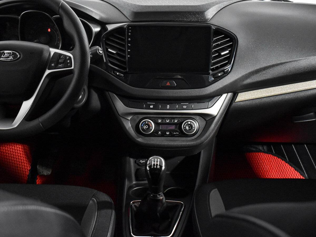 Лада (ВАЗ) Веста б/у, 2018, Механическая. Фото: #11