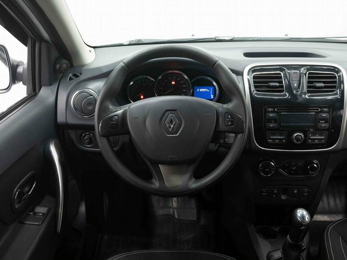 Рено Сандеро б/у, 2016, Механическая. Фото: #13