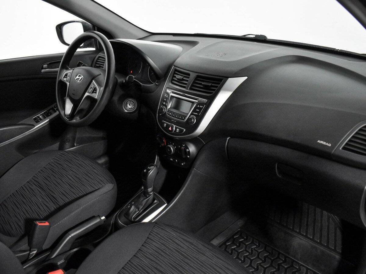 Хендай Солярис б/у, 2015, Автоматическая. Фото: #11