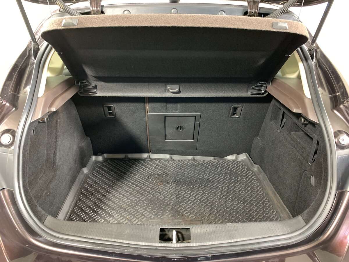 Опель Астра б/у, 2013, Автоматическая. Фото: #17