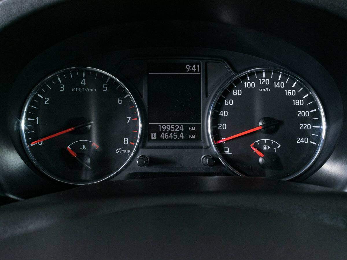 Ниссан Икс-Трейл б/у, 2013, Механическая. Фото: #13