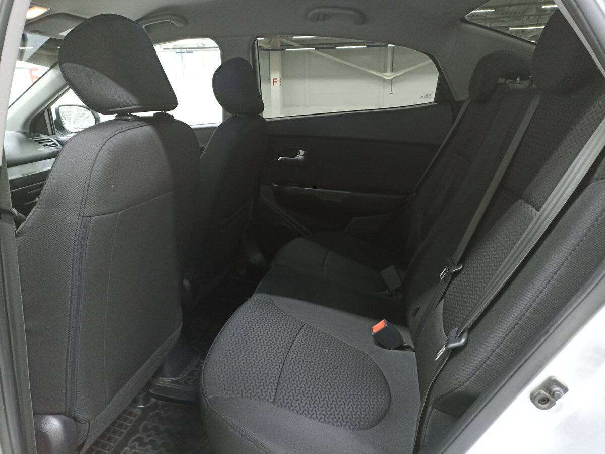 Киа Рио б/у, 2015, Автоматическая. Фото: #11