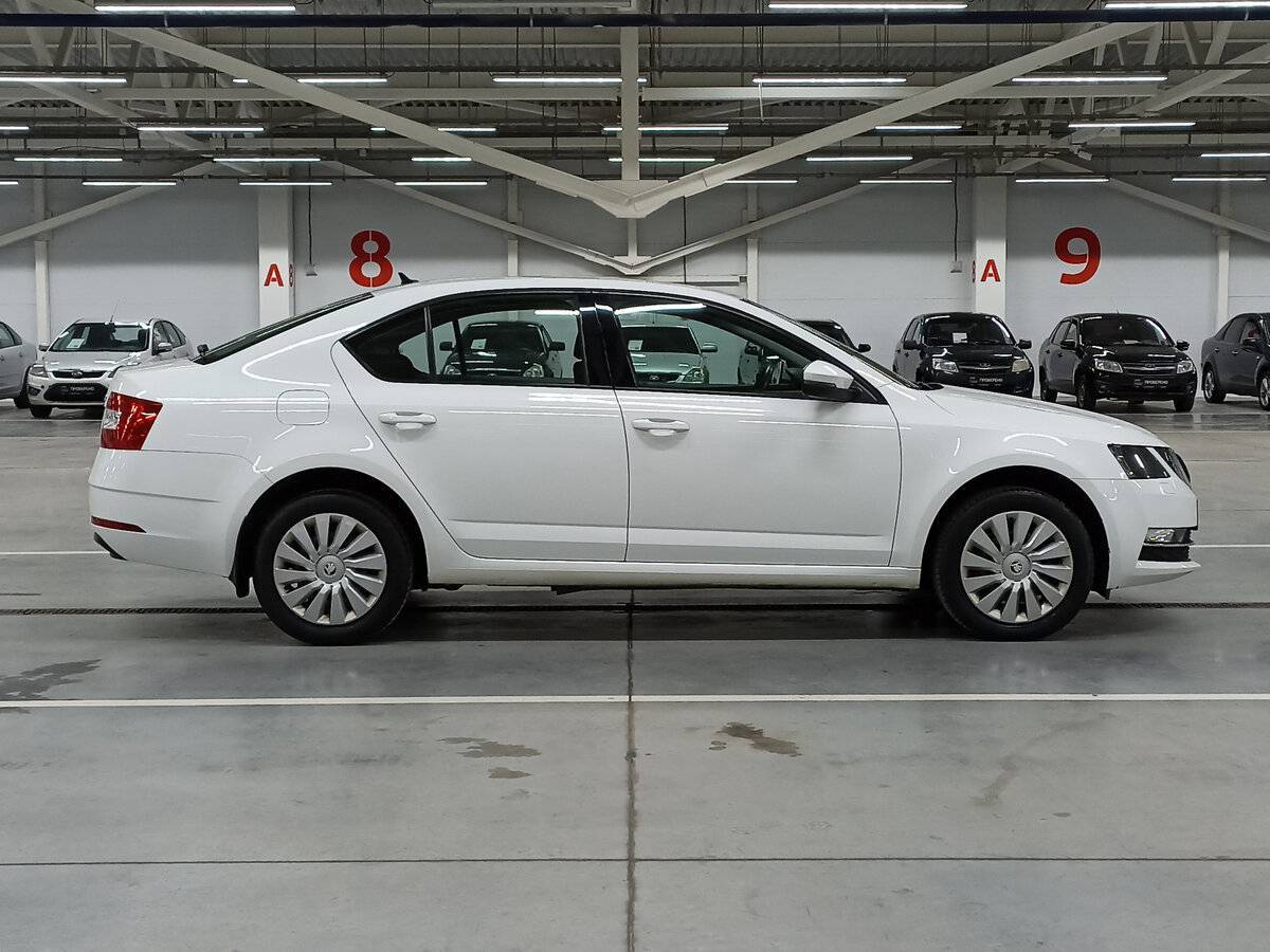 Шкода Октавия б/у, 2019, Механическая. Фото: #3