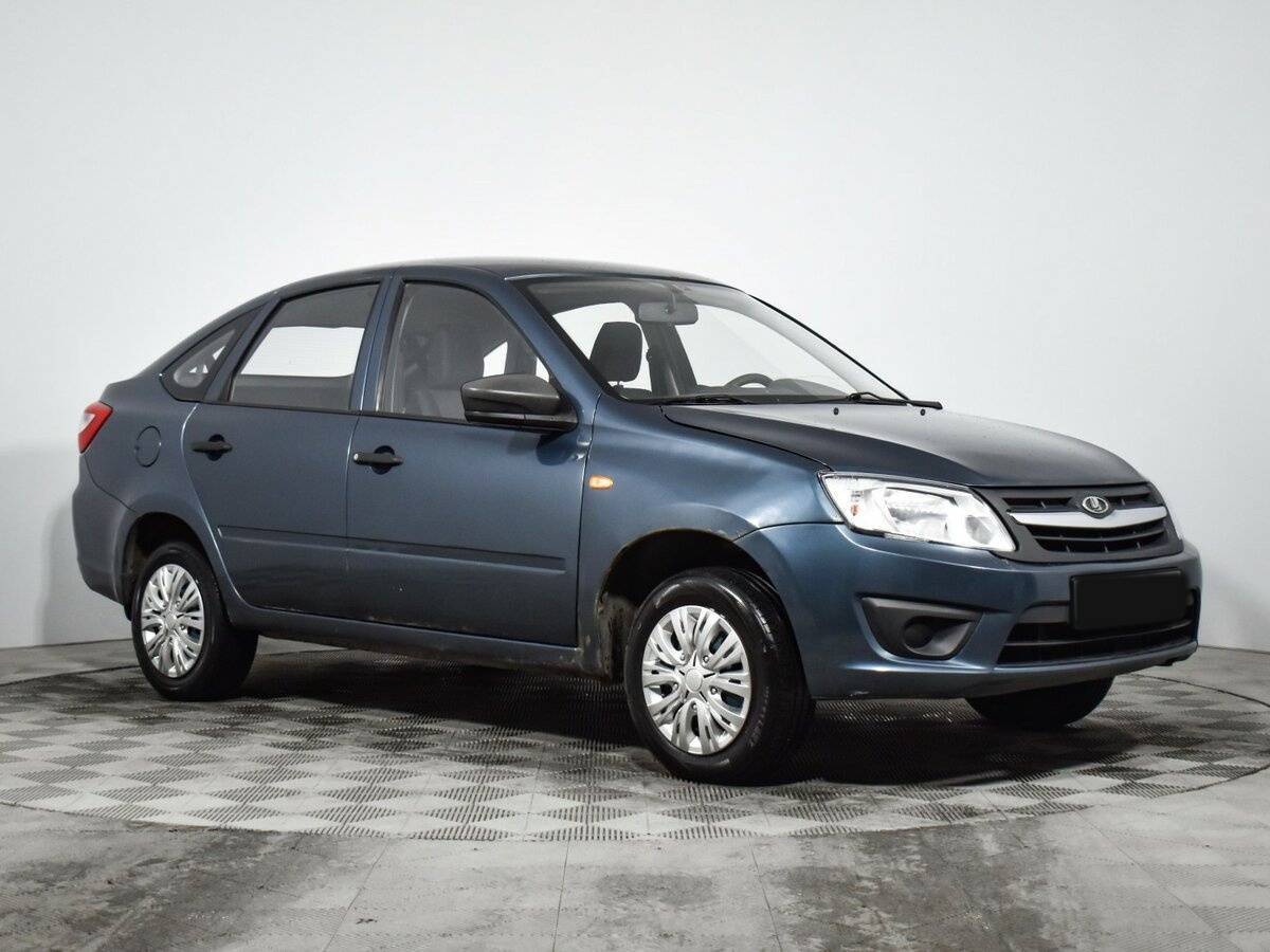 Лада (ВАЗ) Гранта б/у, 2014, Механическая. Фото: #2