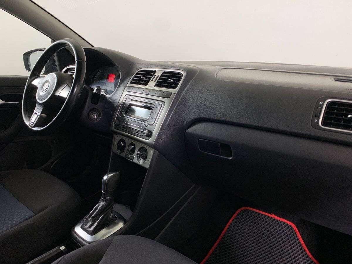 Фольксваген Поло б/у, 2013, Автоматическая. Фото: #9