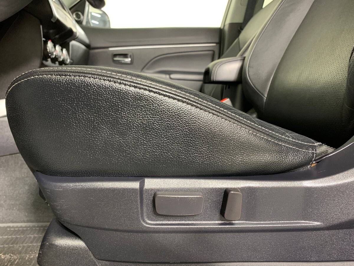 Митсубиши АС-Икс б/у, 2012, Вариатор. Фото: #15