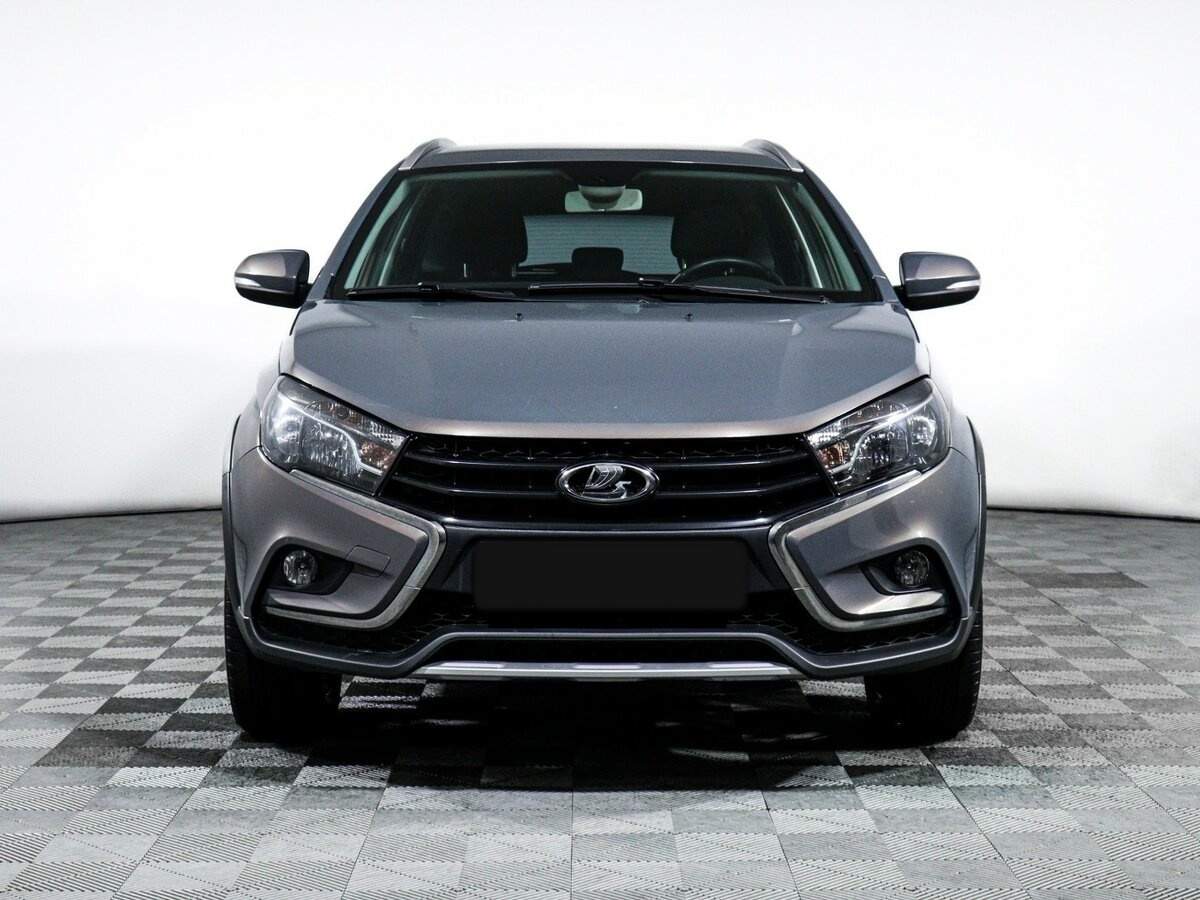 Лада (ВАЗ) Веста б/у, 2020, Механическая. Фото: #1