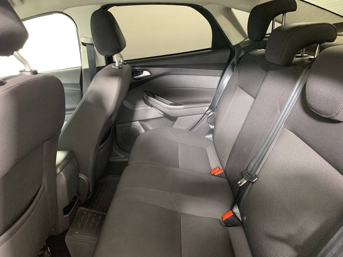 Форд Фокус б/у, 2017, Роботизированная. Фото: #17