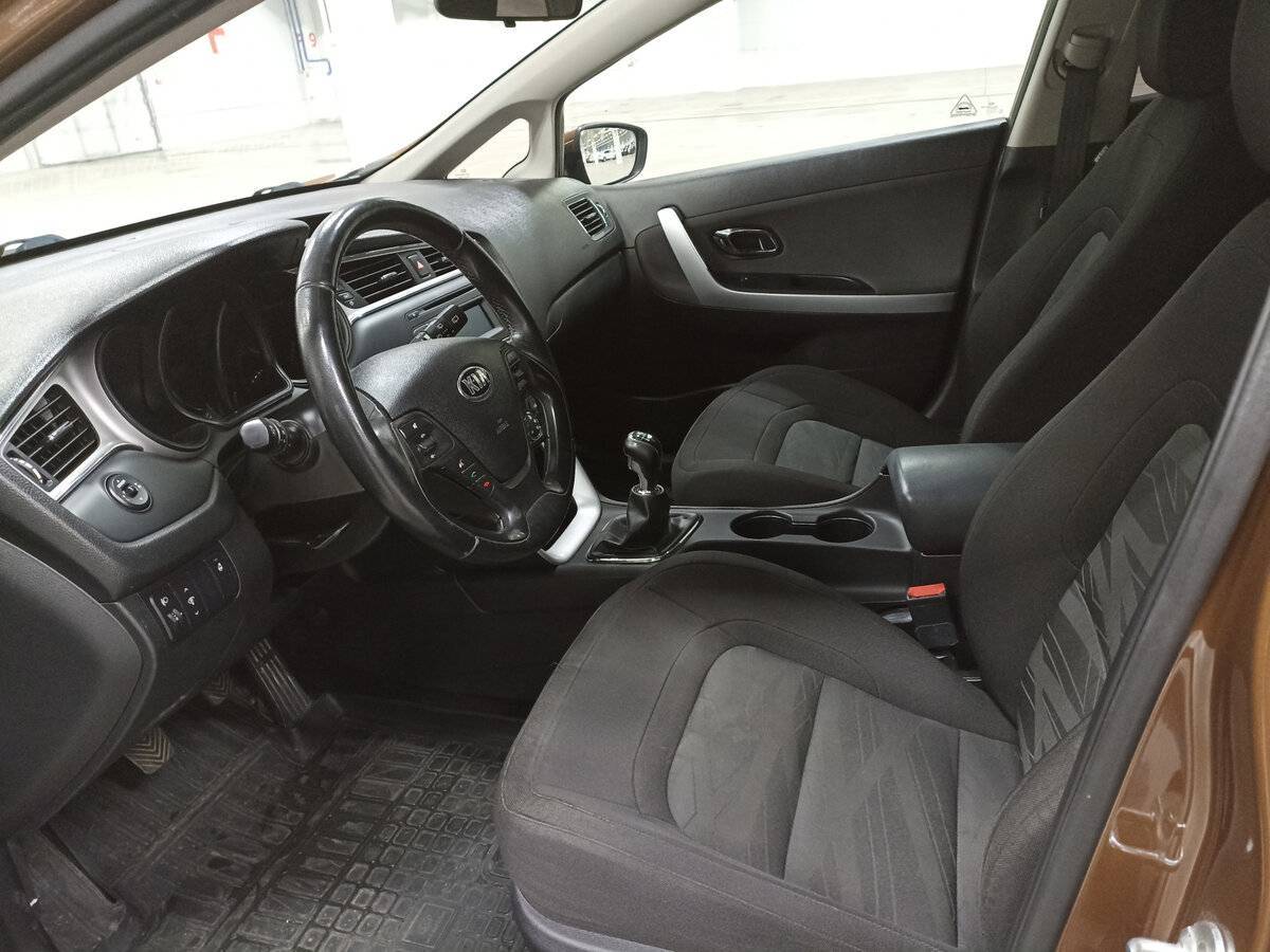 Киа Сид б/у, 2016, Механическая. Фото: #15
