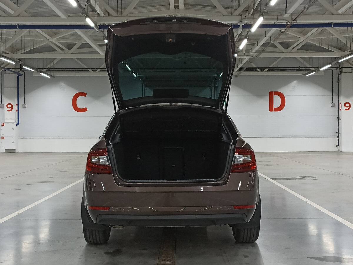 Шкода Октавия б/у, 2018, Роботизированная. Фото: #9