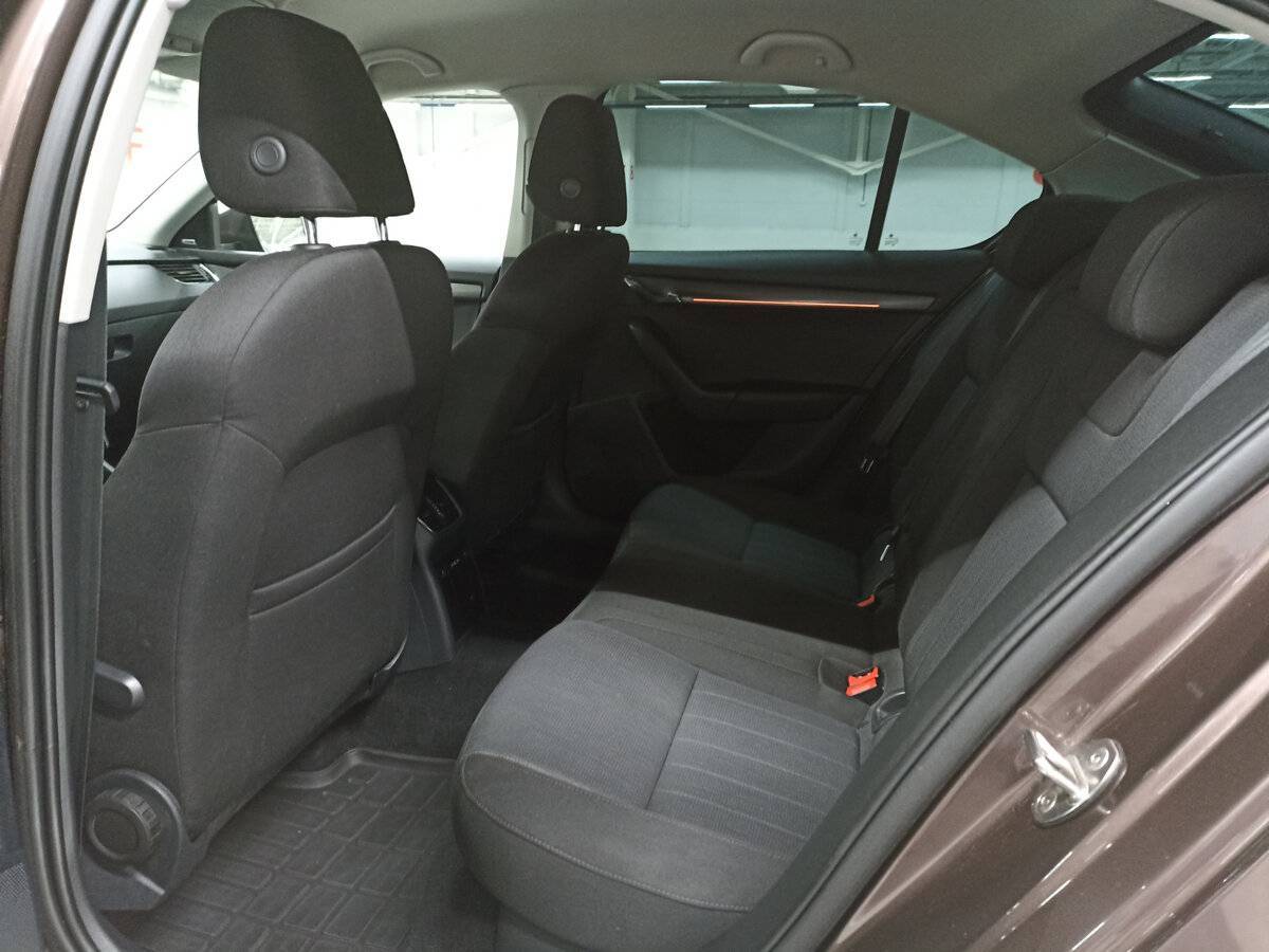 Шкода Октавия б/у, 2018, Роботизированная. Фото: #11